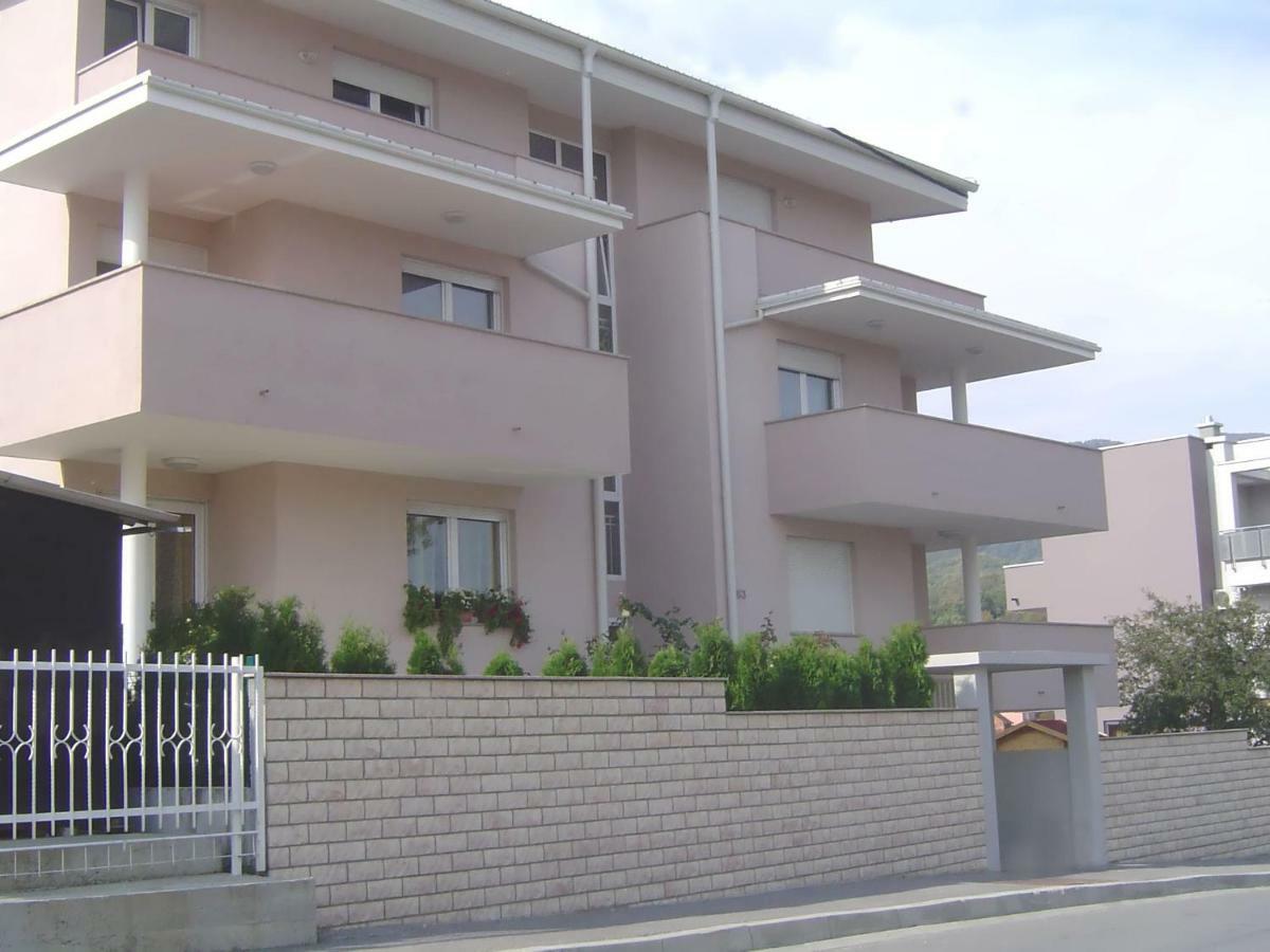 Apartmani Almica Загреб Экстерьер фото